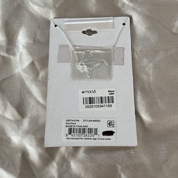 NWT Sterling silver necklace - Picture 3 of 3